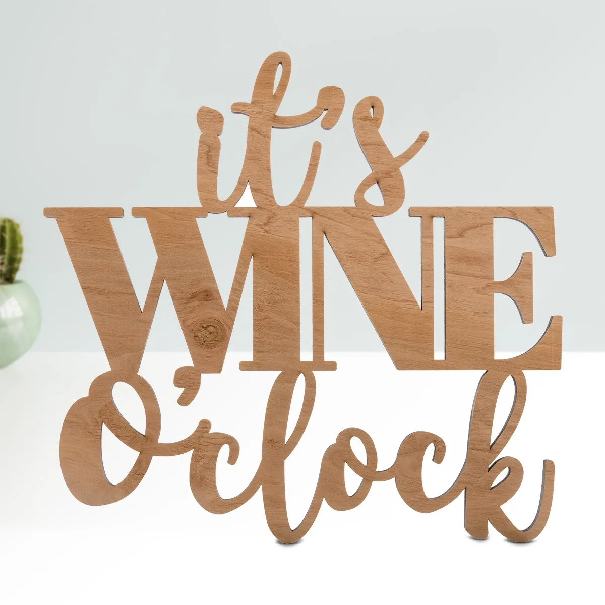Holz Schriftzug Deko - Wine O'Clock