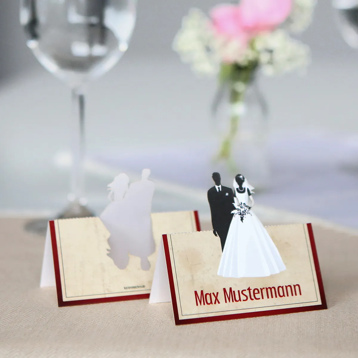 Pop up Tischkarten zur Hochzeit - Vintage Brautpaar in Rot